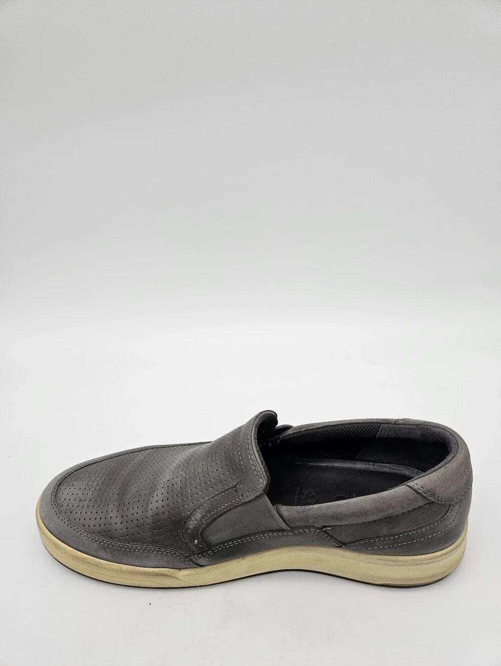 ECCO Collin 2.0 Shoes Men's Size 11 Gray Leather Slip On Casual Loafers